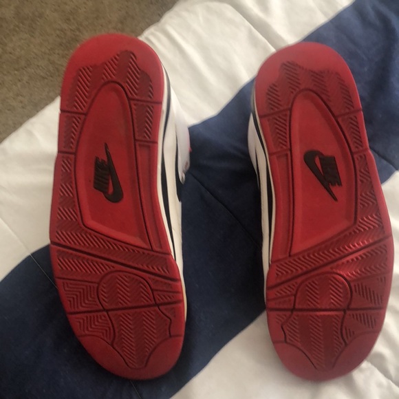 Nike Flights - Picture 5 of 5